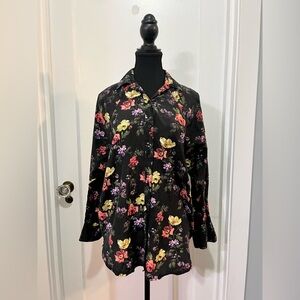 Tallulah Black Floral Silk Blend Oversized - 23” P2P – Size XS.